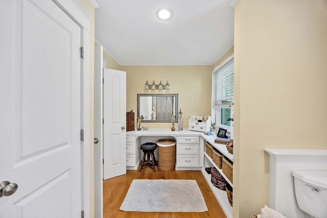 146 James Cir, Mashpee, MA 02649