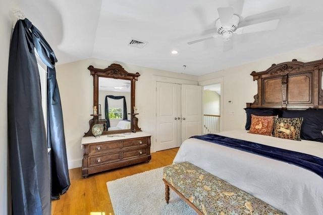 146 James Cir, Mashpee, MA 02649