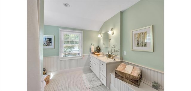 146 James Cir, Mashpee, MA 02649