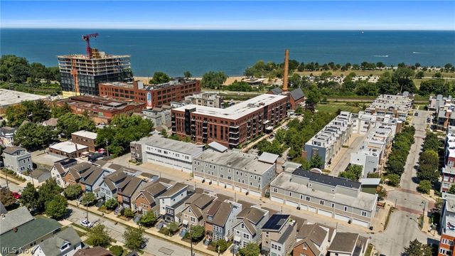 7427 Battery Park Boulevard, Cleveland, OH 44102