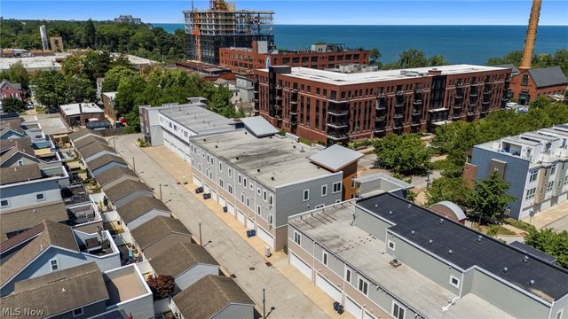 7427 Battery Park Boulevard, Cleveland, OH 44102