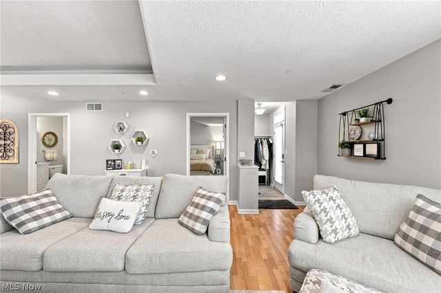 7427 Battery Park Boulevard, Cleveland, OH 44102