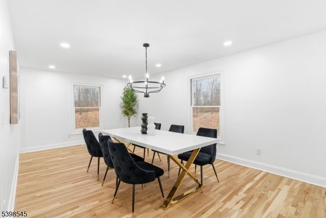 94 Ridge Rd, Allamuchy Twp., NJ 07840