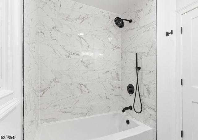 94 Ridge Rd, Allamuchy Twp., NJ 07840