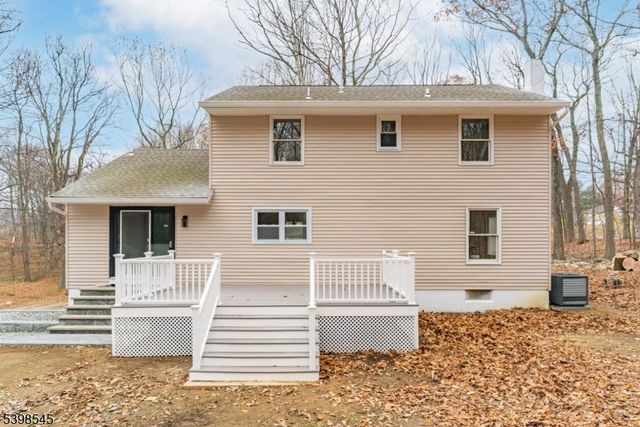 94 Ridge Rd, Allamuchy Twp., NJ 07840