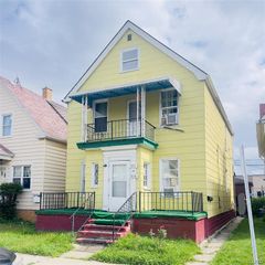 3170 Jacob Street, Hamtramck, MI 48212