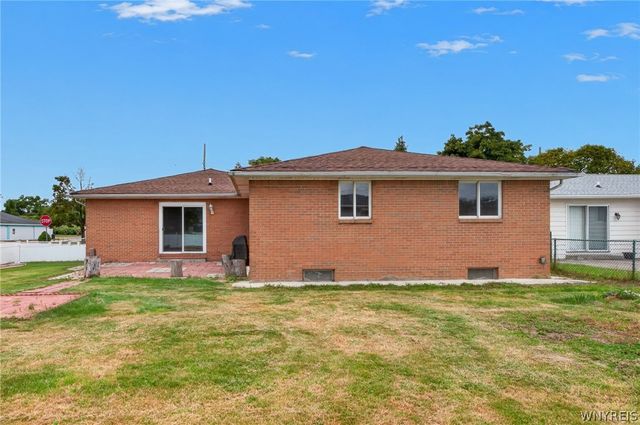 55 Lackawanna Avenue, Cheektowaga, NY 14212