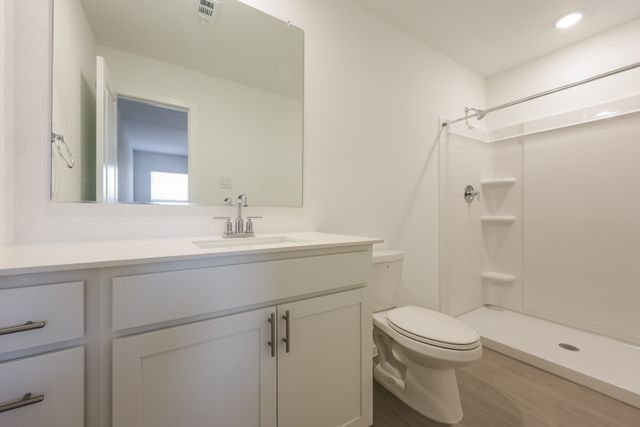 2737 Center Creek, Benbrook, TX 76108