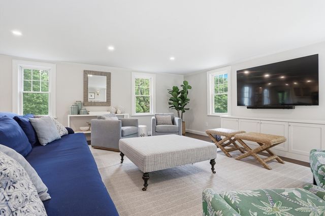 38 Blueberry Lane, Concord, MA 01742