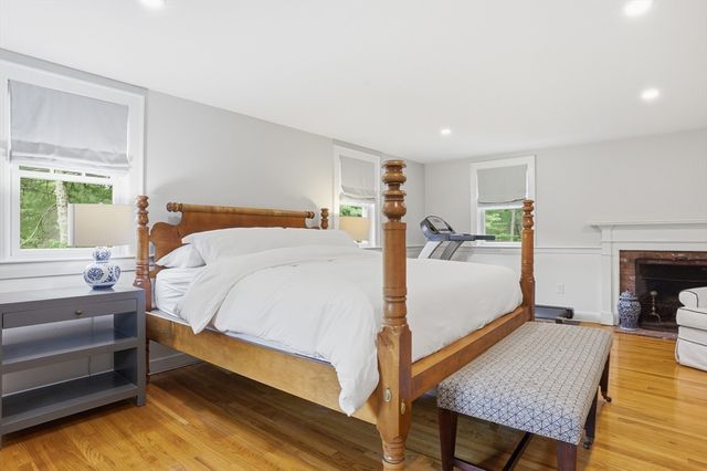 38 Blueberry Lane, Concord, MA 01742