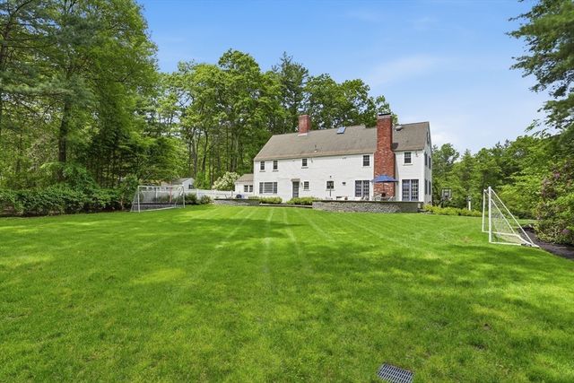 38 Blueberry Lane, Concord, MA 01742
