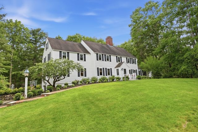 38 Blueberry Lane, Concord, MA 01742