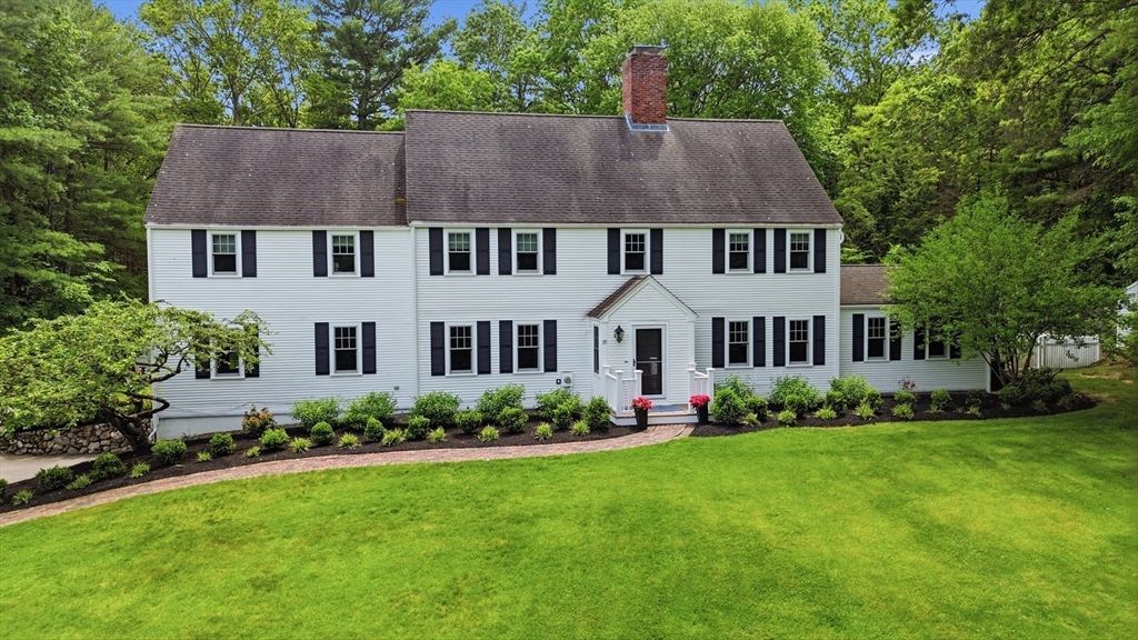38 Blueberry Lane, Concord, MA 01742
