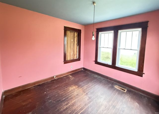 1026 W 7th Street, Bloomington, IN 47404