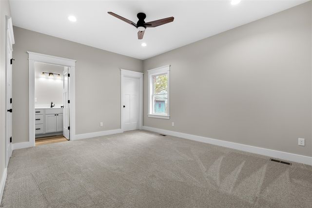 7684 Newport, Richland, MI 49083