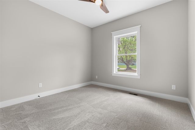 7684 Newport, Richland, MI 49083