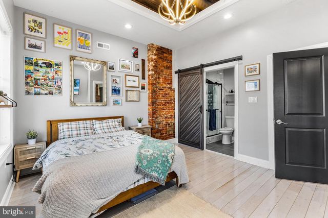 322 N 42ND ST, Philadelphia, PA 19104