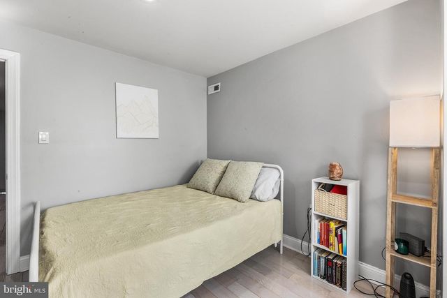 322 N 42ND ST, Philadelphia, PA 19104