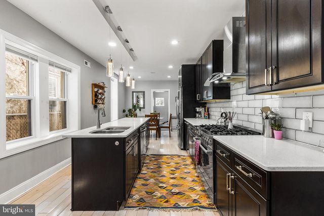 322 N 42ND ST, Philadelphia, PA 19104