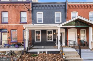 322 N 42ND ST, Philadelphia, PA 19104