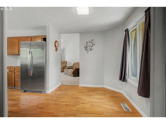 2356 Nw AVA Ave, Gresham, OR 97030