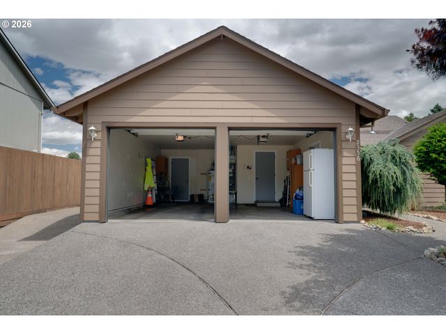 2356 Nw AVA Ave, Gresham, OR 97030