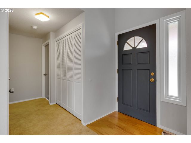 2356 Nw AVA Ave, Gresham, OR 97030