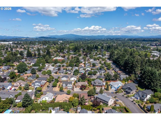 2356 Nw AVA Ave, Gresham, OR 97030