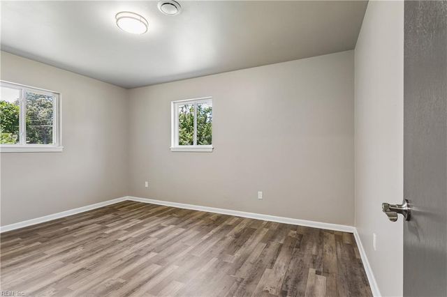 4713 Threechopt RD, Hampton, VA 23666