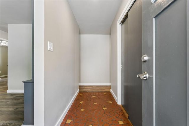 4713 Threechopt RD, Hampton, VA 23666