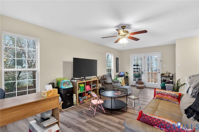 2304 N Newton Cir, Henrico, VA 23231