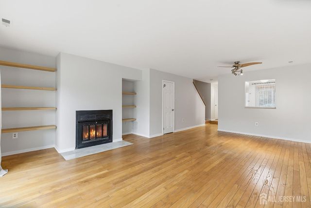 60 Hampshire Drive, Plainsboro, NJ 08536