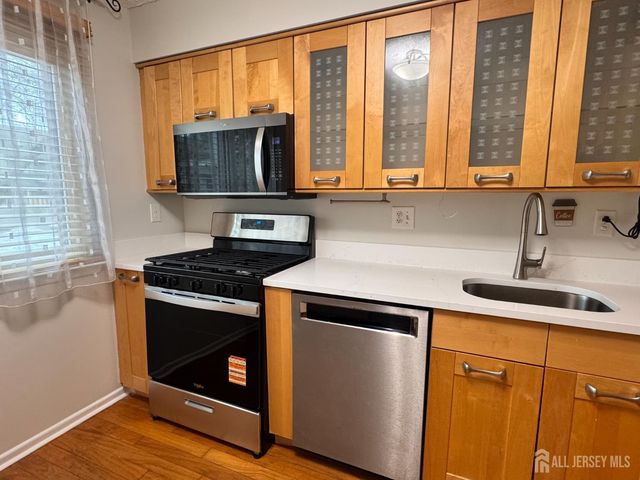 60 Hampshire Drive, Plainsboro, NJ 08536