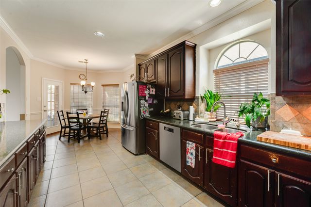9109 Hawley Drive, Fort Worth, TX 76244