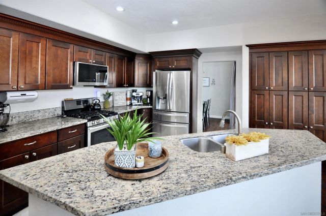 5005 Caspian, Oceanside, CA 92057