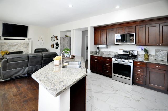 5005 Caspian, Oceanside, CA 92057