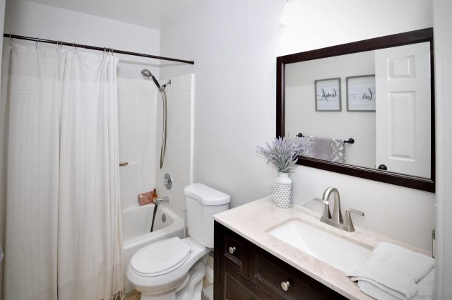 5005 Caspian, Oceanside, CA 92057
