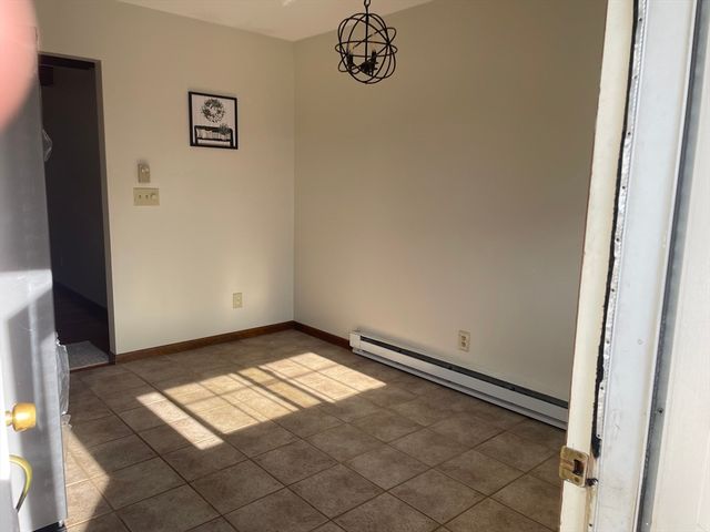 51 Beaumont Ave, Chicopee, MA 01013