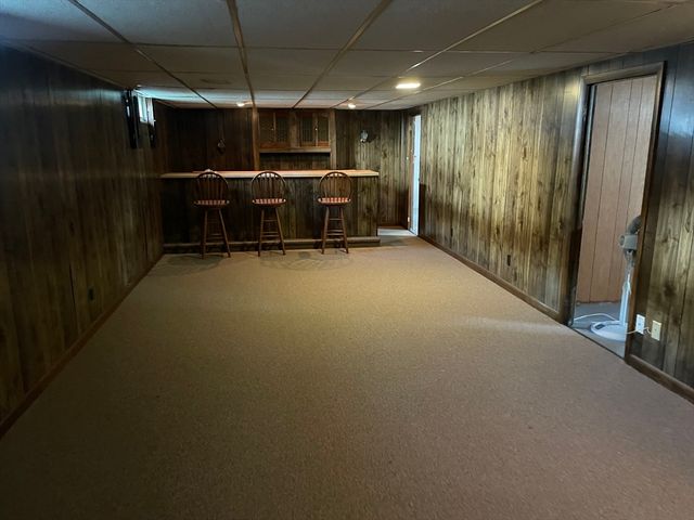 51 Beaumont Ave, Chicopee, MA 01013