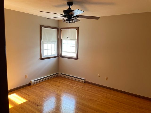 51 Beaumont Ave, Chicopee, MA 01013