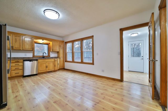 9413 Forest Heights Drive, Brainerd, MN 56401