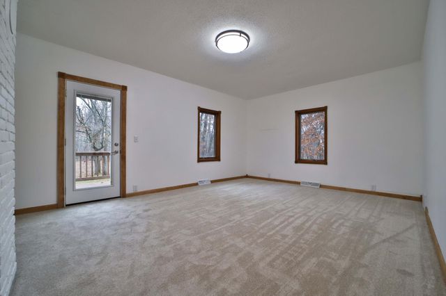 9413 Forest Heights Drive, Brainerd, MN 56401