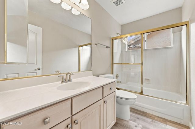 8462 W ROSEMONTE Drive W, Peoria, AZ 85382