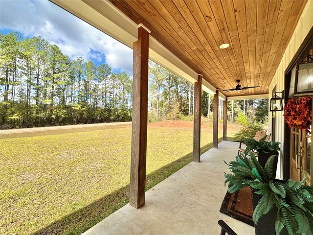 6540 Fm 3065, Colmesneil, TX 75938