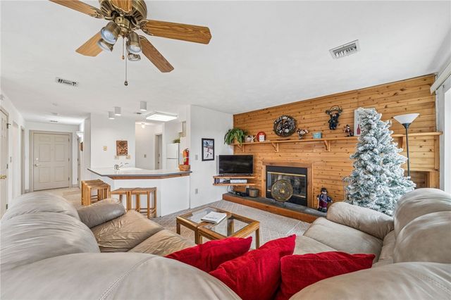 5313 Summit Drive, Hidden Valley, PA 15502