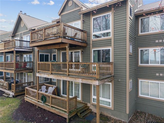 5313 Summit Drive, Hidden Valley, PA 15502