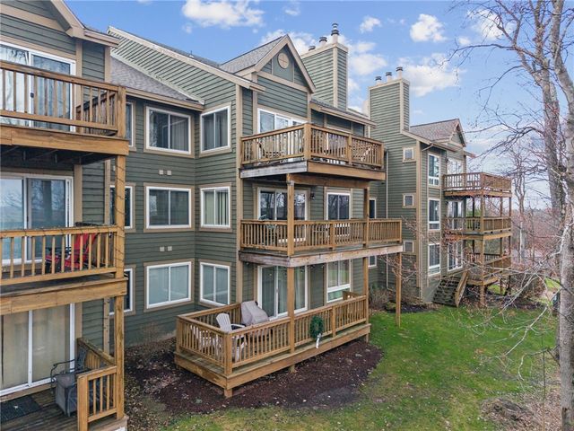 5313 Summit Drive, Hidden Valley, PA 15502