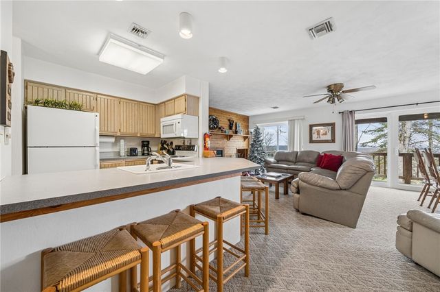 5313 Summit Drive, Hidden Valley, PA 15502