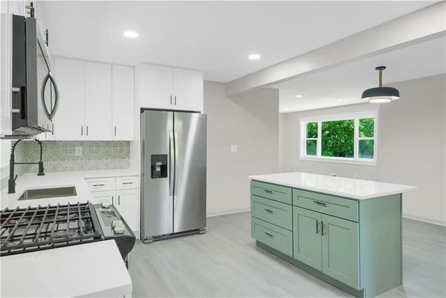 2926 Monterey Drive, Decatur, GA 30032