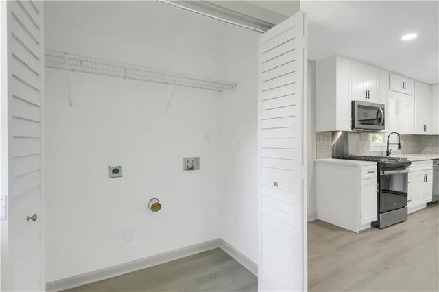 2926 Monterey Drive, Decatur, GA 30032